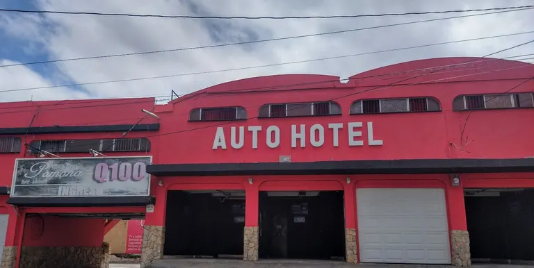 Auto hotel Auto hotel POMONA