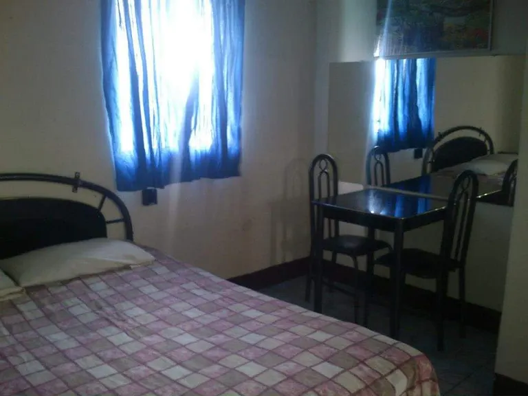 Auto Hotel Palacio de los Césares — foto 1