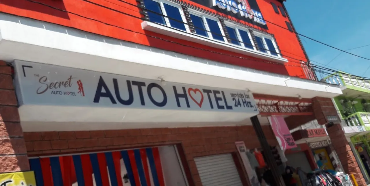 Auto hotel The Secret Autohotel